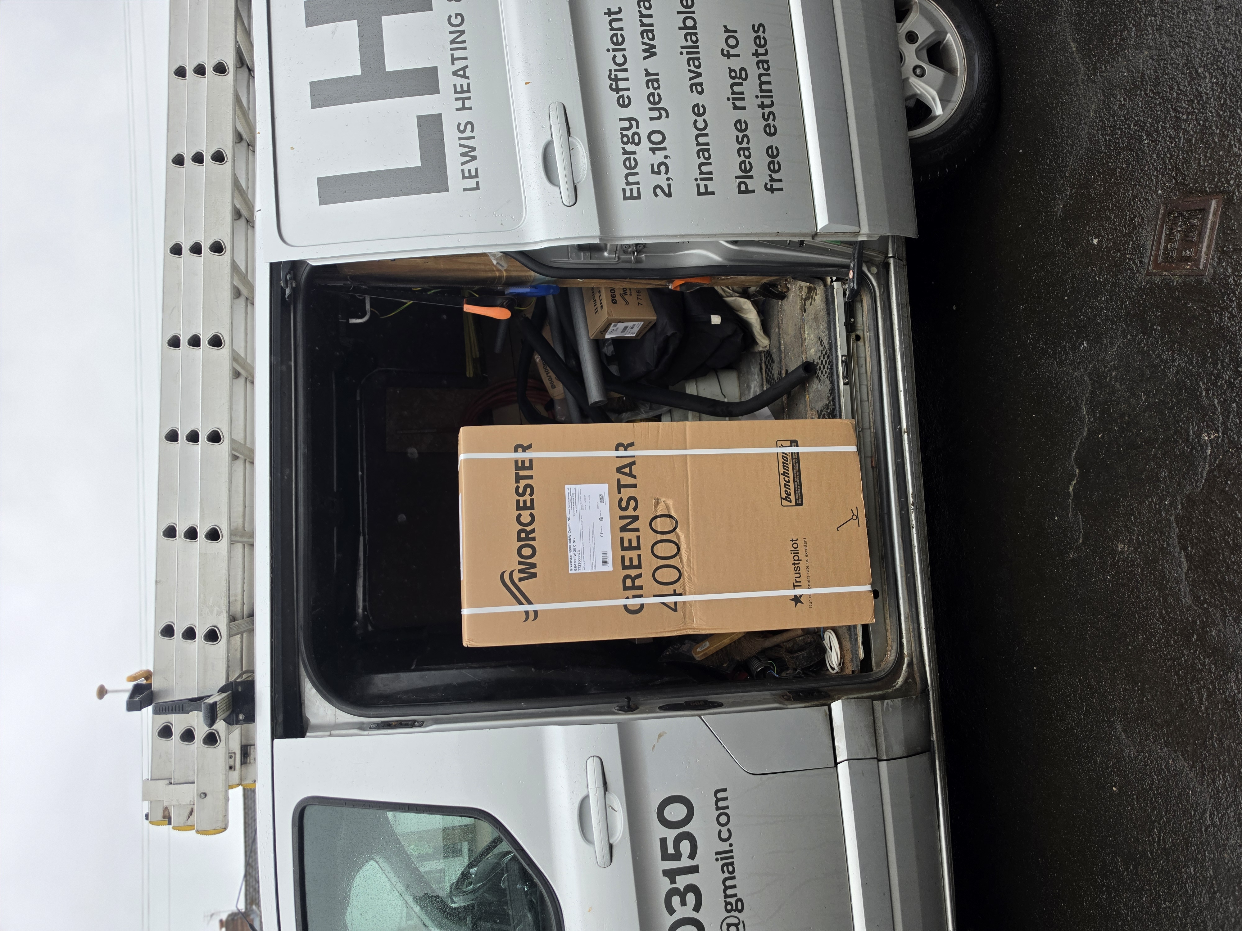Worcester Bosch Greenstar 4000 ready for installation